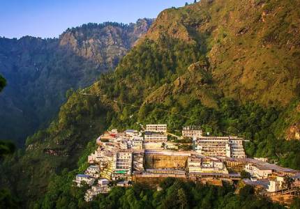 Divine Vaishno Devi Tour from Amritsar
