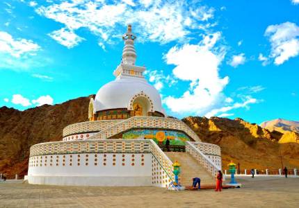 Amritsar to Leh & Nubra Valley Complete Ladakh Tour